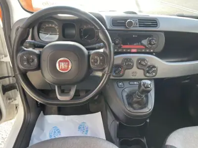 Fiat Panda 2018 - 8950 EUR, 104706 km - AUTO.MOTO.pt - 104706km - foto 10 de 11