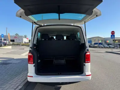 Volkswagen Caravelle 2020 - 33750 EUR, 40492 km - AUTO.MOTO.pt - 40492km - foto 16 de 38