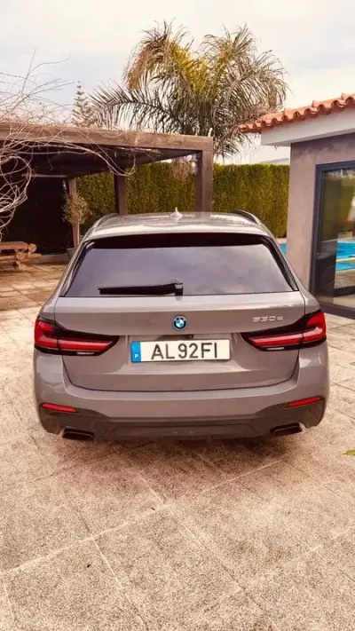 BMW 530e 2021 - 38750 EUR, 118296 km - AUTO.MOTO.pt - 118296km - foto 6 de 31