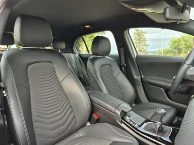 Mercedes-Benz A 180 2021 - 24900 EUR, 104263 km - AUTO.MOTO.pt - 104263km - foto 21 de 26