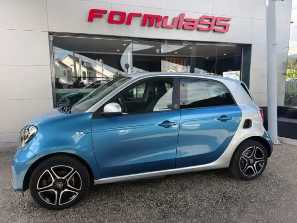 Smart ForFour 2020 - 12400 EUR, 22521 km - AUTO.MOTO.pt - 22521km - foto 16 de 20