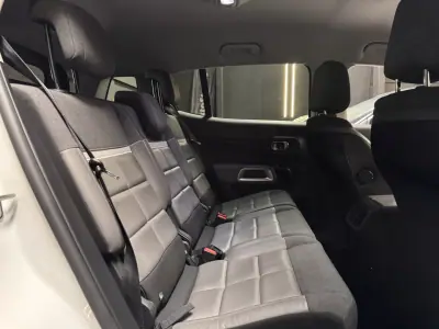 Citroën C5 Aircross 2021 - 20990 EUR, 155900 km - AUTO.MOTO.pt - 155900km - foto 36 de 37