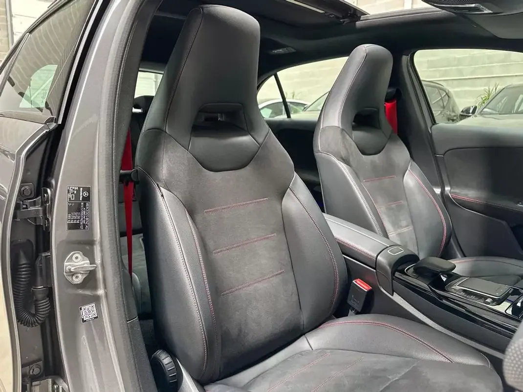 Mercedes-Benz A 45 AMG 2021 - 41950 EUR, 88569 km - AUTO.MOTO.pt - 88569km - foto 11 de 60