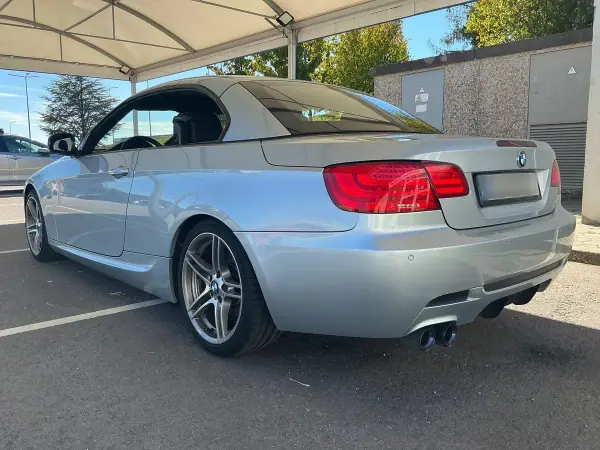 BMW 320 2012 — photo 3 of 18