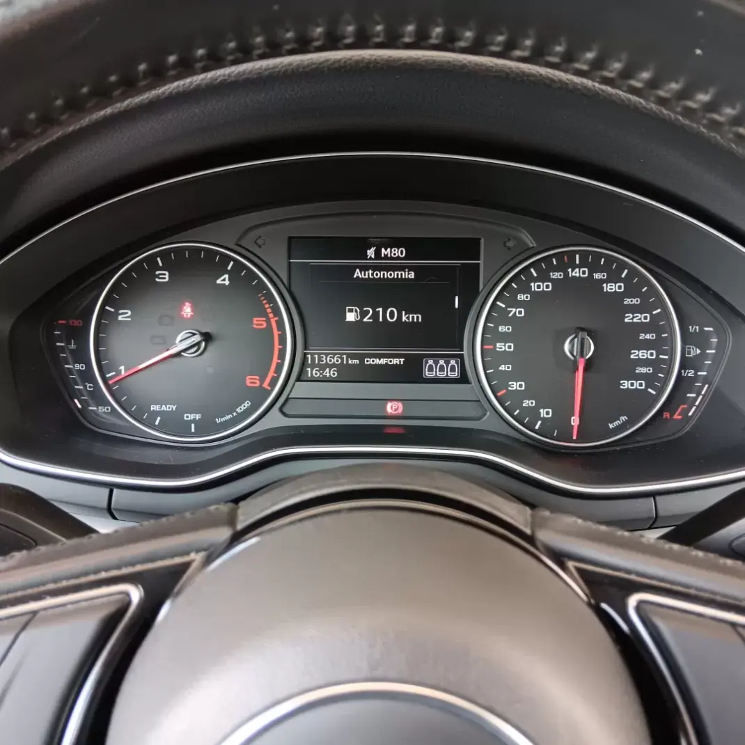 Audi A5 Sportback 2018 - 25900 EUR, 113660 km - AUTO.MOTO.pt - 113660km - foto 4 de 41
