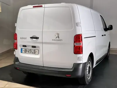 Peugeot Expert 2024 - 22500 EUR, 83188 km - 83188km - foto 5 de 19