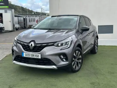 Renault Captur 2023 - 21990 EUR, 8000 km - AUTO.MOTO.pt - 8000km - foto 3 de 22
