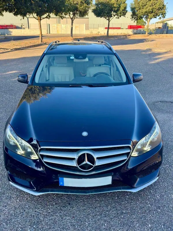 Mercedes-Benz E 300 BLUETEC HYBRID Avantgarde 2015 Híbrido (Diesel)