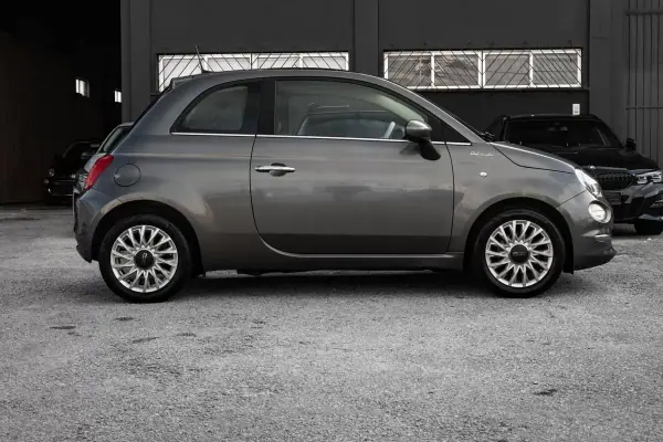 Fiat 500 2021 - 9999 EUR, 103000 km - AUTO.MOTO.pt - 103000km - foto 2 de 22