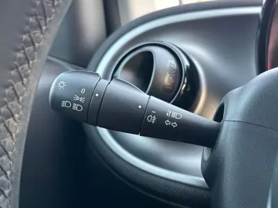 Smart ForTwo Coupé 2019 - 12750 EUR, 70000 km - AUTO.MOTO.pt - 70000km - foto 21 de 27