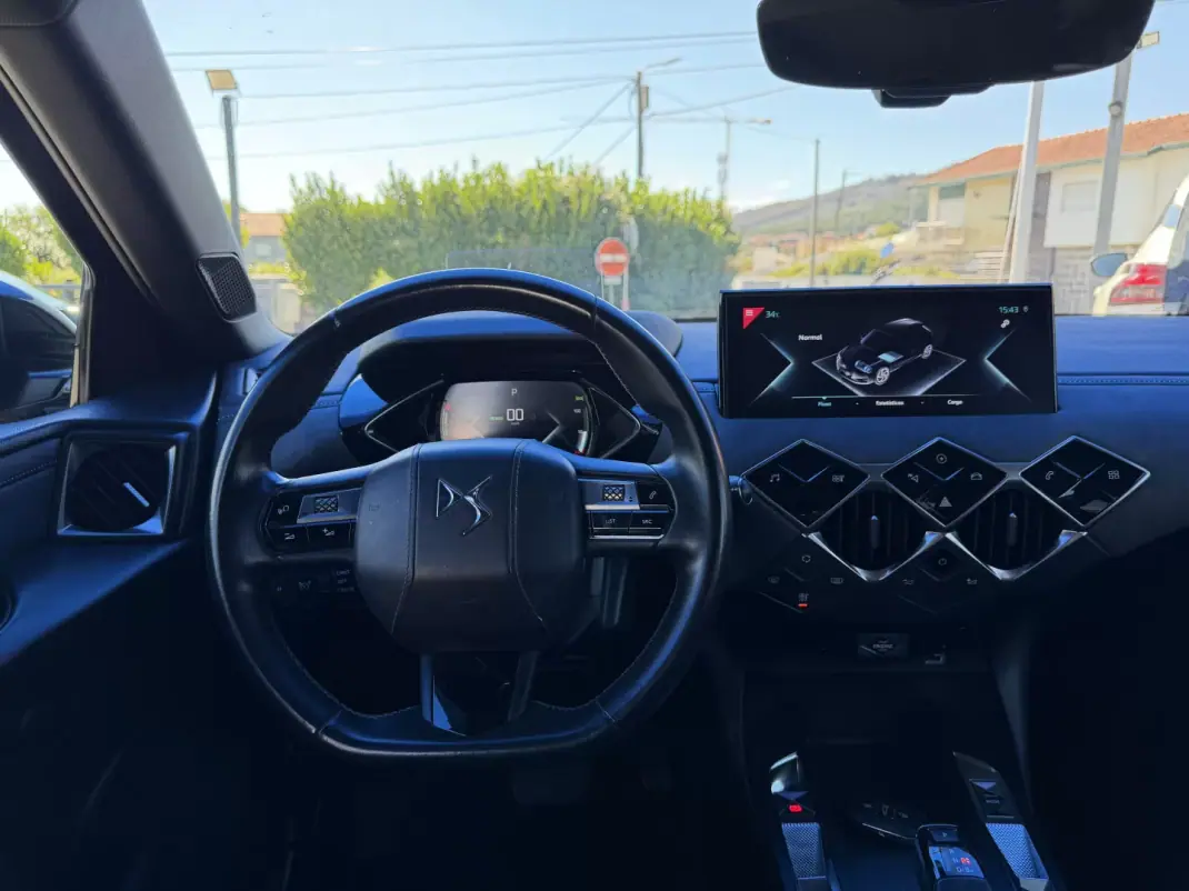 DS DS3 Crossback 2020 - 18350 EUR, 74202 km - 74202km - foto 4 de 39