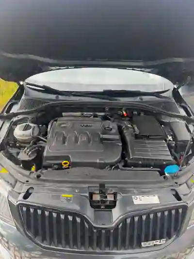 Skoda Octavia Break 2015 - 14000 EUR, 235000 km - 235000km - foto 6 de 15
