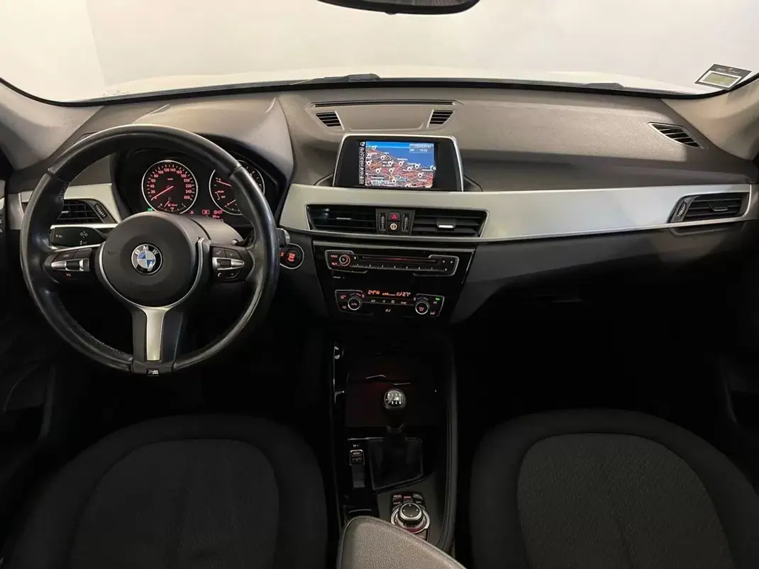 BMW X1 2016 - 18900 EUR, 134000 km - AUTO.MOTO.pt - 134000km - foto 3 de 31