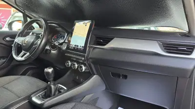 Renault Captur 2021 - 18500 EUR, 53600 km - AUTO.MOTO.pt - 53600km - foto 16 de 22