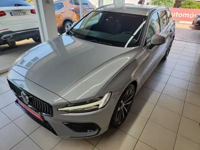 Volvo V60 2024 - 36500 EUR, 69000 km - AUTO.MOTO.pt - 69000km - foto 6 de 35