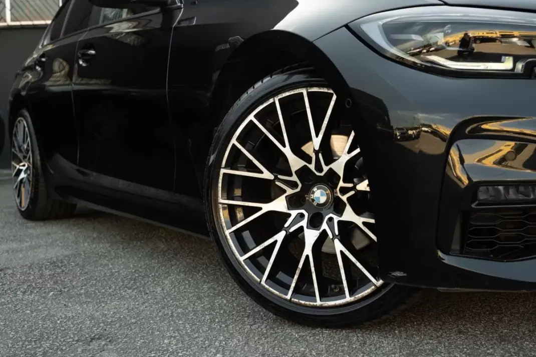BMW 320 2019 - 27900 EUR, 112209 km - AUTO.MOTO.pt - 112209km - foto 7 de 26