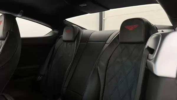 Bentley Continental 2013 - 94990 EUR, 81000 km - AUTO.MOTO.pt - 81000km - foto 31 de 37
