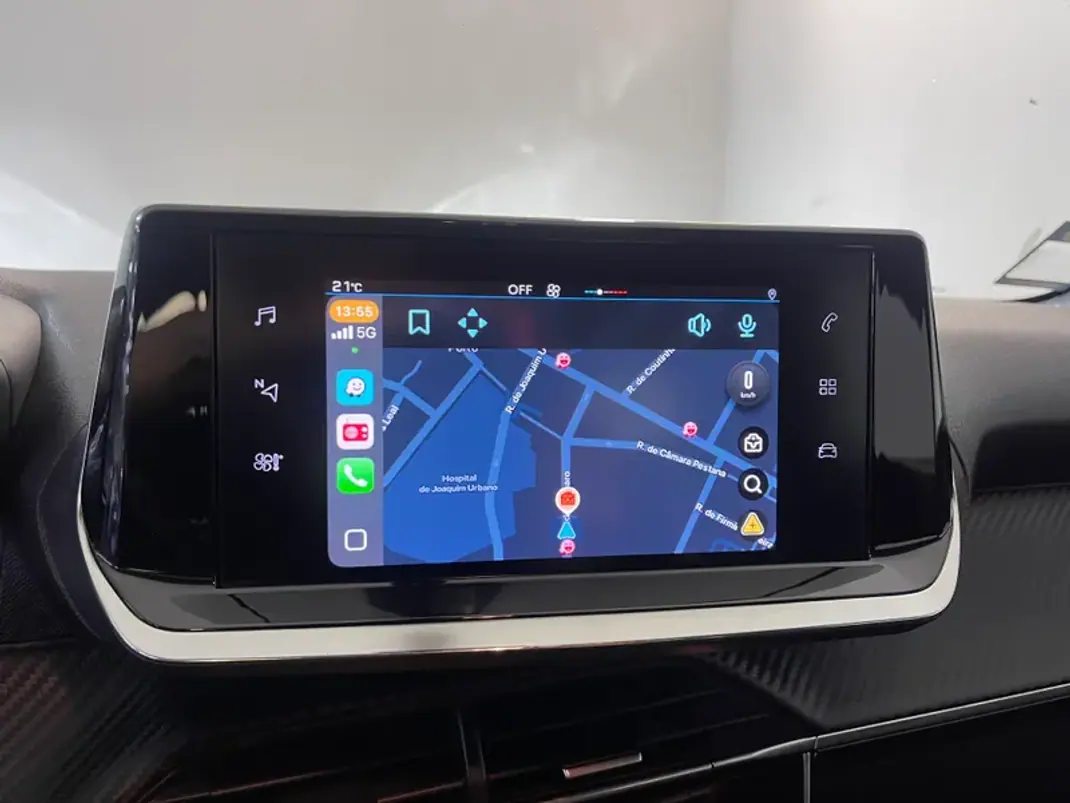 Peugeot 208 2020 - 11900 EUR, 177000 km - AUTO.MOTO.pt - 177000km - foto 19 de 28