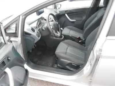 Ford Fiesta 2008 - 6450 EUR, 272594 km - 272594km - foto 12 de 12