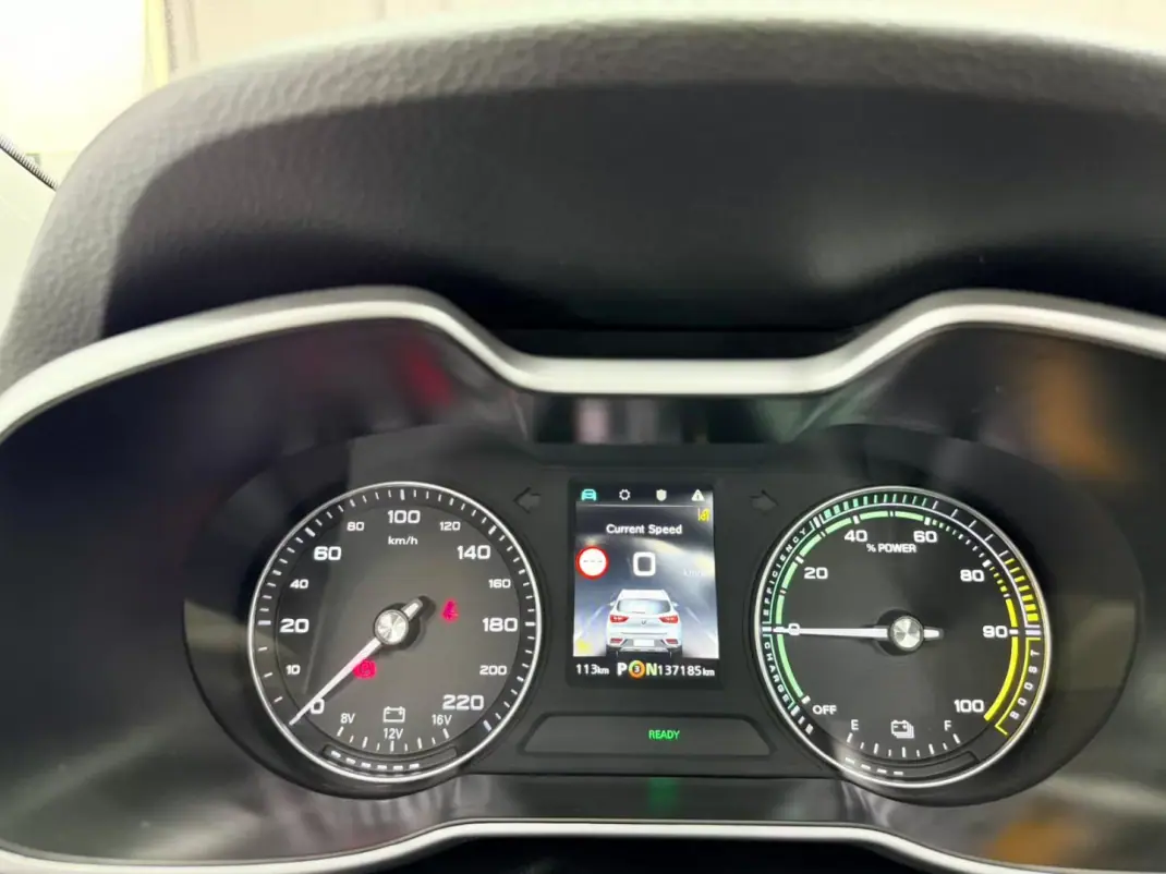 MG ZS 2020 - 15750 EUR, 137000 km - AUTO.MOTO.pt - 137000km - foto 20 de 22