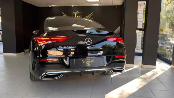 Mercedes-Benz CLA 180 2020 - 25000 EUR, 209314 km - AUTO.MOTO.pt - 209314km - foto 17 de 55