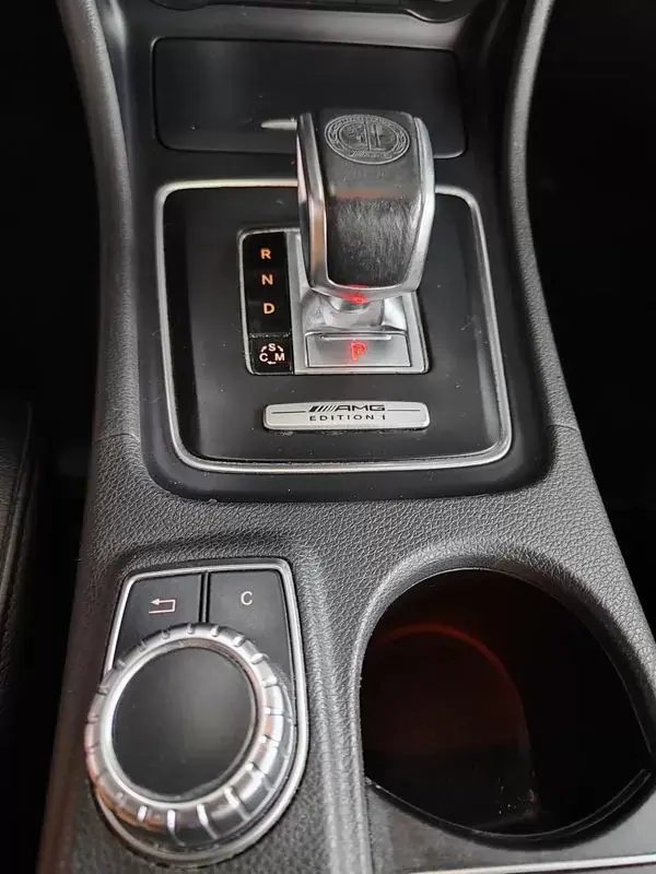 Mercedes-Benz A 45 AMG 2013 - 31500 EUR, 112700 km - AUTO.MOTO.pt - 112700km - foto 32 de 40