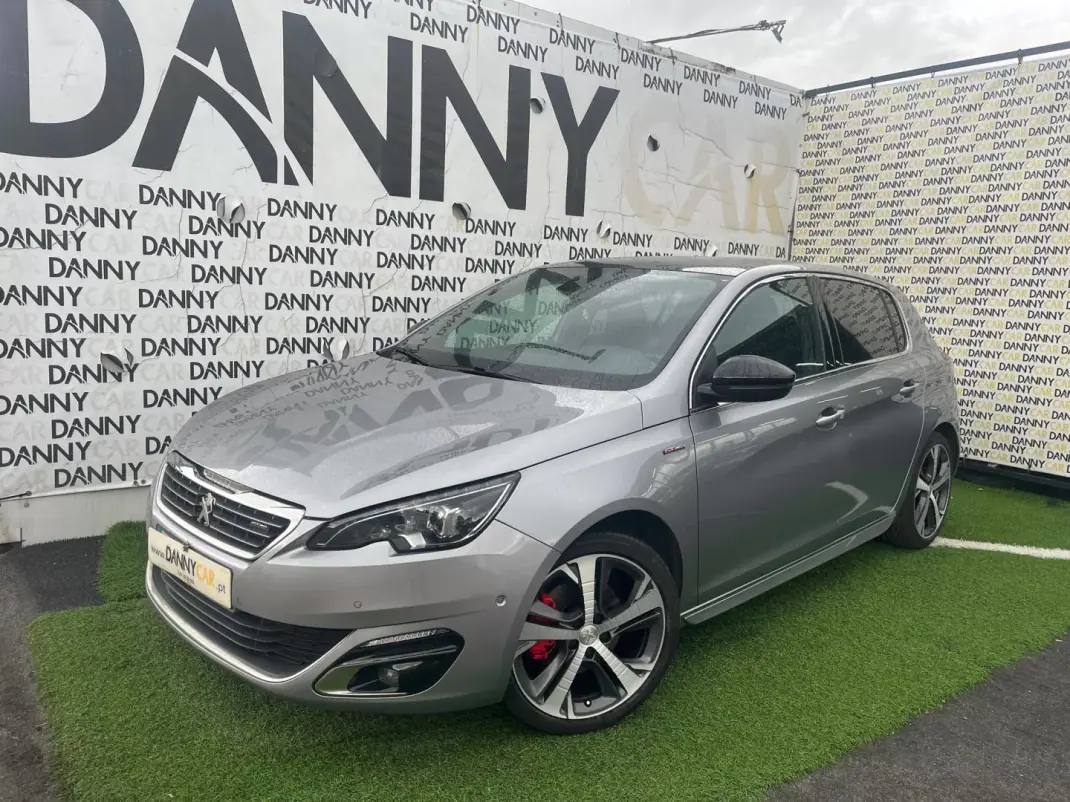 Peugeot 308 2016 - 16900 EUR, 150000 km - AUTO.MOTO.pt - 150000km - foto 1 de 20