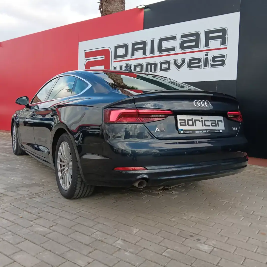 Audi A5 Sportback 2018 - 25900 EUR, 113660 km - AUTO.MOTO.pt - 113660km - foto 14 de 41