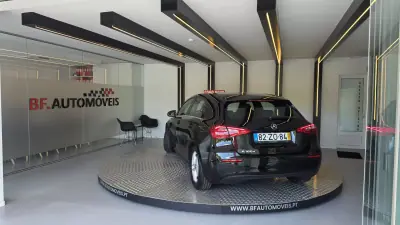 Mercedes-Benz A 180 2019 - 18900 EUR, 238120 km - AUTO.MOTO.pt - 238120km - foto 14 de 53