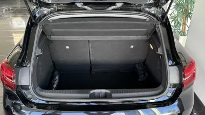 Renault Clio 2023 - 14499 EUR, 111021 km - AUTO.MOTO.pt - 111021km - foto 6 de 28