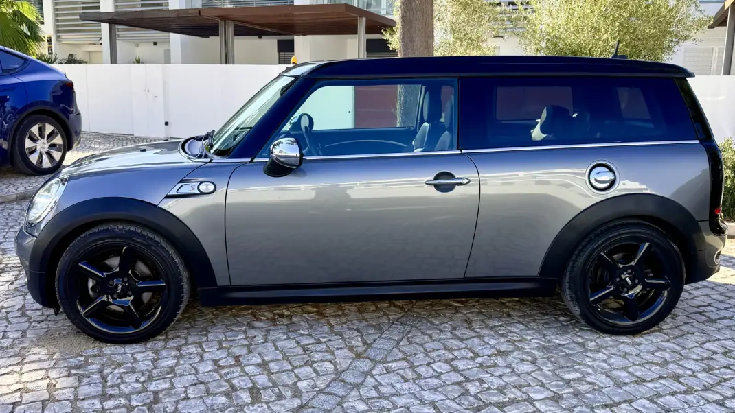 MINI Clubman 2008 - 8990 EUR, 134957 km - 134957km - foto 5 de 34