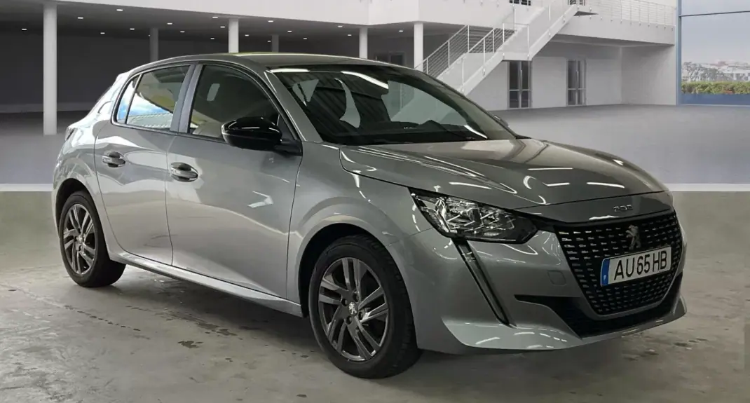 Peugeot 208 2022 - 13999 EUR, 99721 km - AUTO.MOTO.pt - 99721km - foto 3 de 16