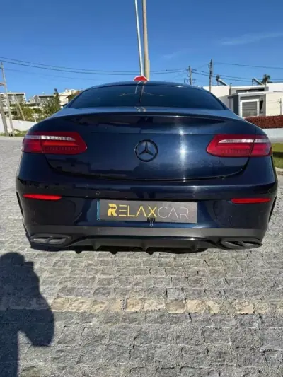 Mercedes-Benz E 220 2017 - 29990 EUR, 215000 km - AUTO.MOTO.pt - 215000km - foto 27 de 34