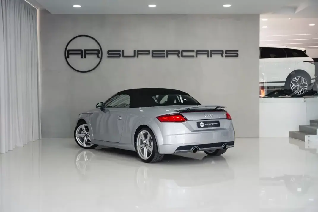 Audi TT Roadster 2015 - 33950 EUR, 151742 km - 151742km - foto 19 de 55
