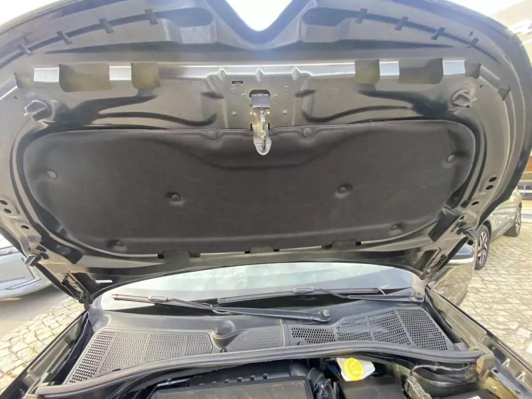 Citroën C4 Cactus 2019 - 18750 EUR, 72912 km - AUTO.MOTO.pt - 72912km - foto 53 de 54