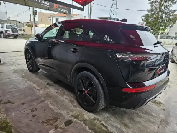 DS DS7 Crossback 2023 - 28999 EUR, 84000 km - AUTO.MOTO.pt - 84000km - foto 5 de 19