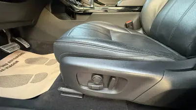 Land Rover Range Rover Evoque 2022 - 38990 EUR, 30000 km - AUTO.MOTO.pt - 30000km - foto 33 de 42