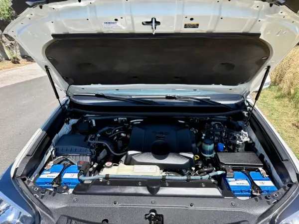 Toyota Land Cruiser 2017 - 66000 EUR, 149504 km - AUTO.MOTO.pt - 149504km - foto 35 de 42