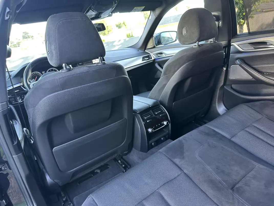 BMW M550d 2017 - 49900 EUR, 150000 km - AUTO.MOTO.pt - 150000km - foto 44 de 54