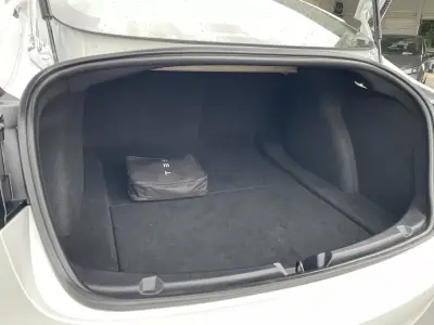 Tesla Model 3 2020 - 25995 EUR, 80043 km - AUTO.MOTO.pt - 80043km - foto 20 de 43