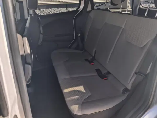Ford Tourneo Courier 2018 - 8500 EUR, 206000 km - 206000km - foto 7 de 7