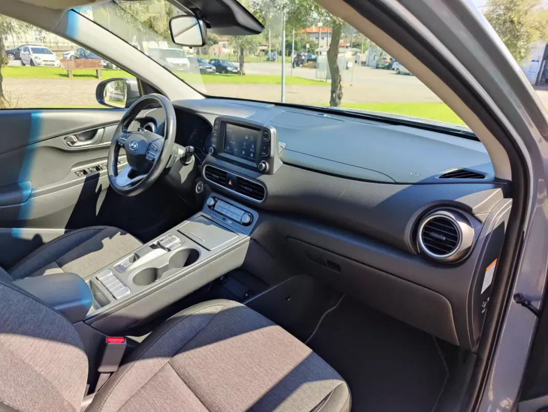Hyundai Kauai 2021 - 18800 EUR, 91213 km - 91213km - foto 9 de 12
