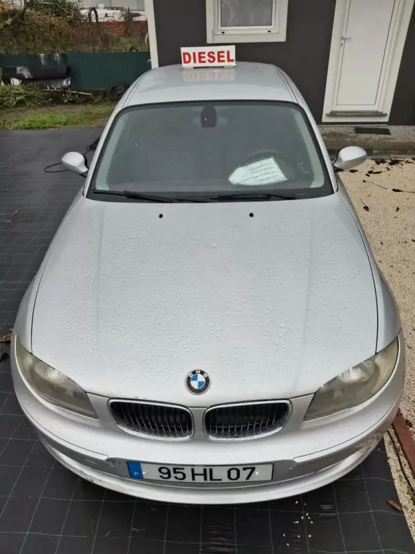 BMW 120 2009 - 10950 EUR, 159122 km - AUTO.MOTO.pt - 159122km - foto 4 de 17
