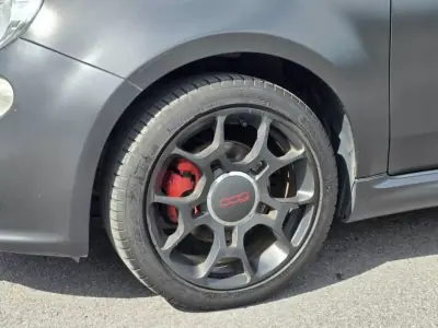 Fiat 500 2014 - 10750 EUR, 141000 km - AUTO.MOTO.pt - 141000km - foto 13 de 15