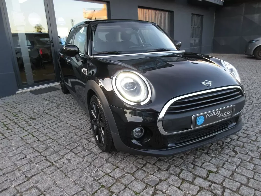 MINI Cooper 2021 - 19990 EUR, 90000 km - AUTO.MOTO.pt - 90000km - foto 20 de 52