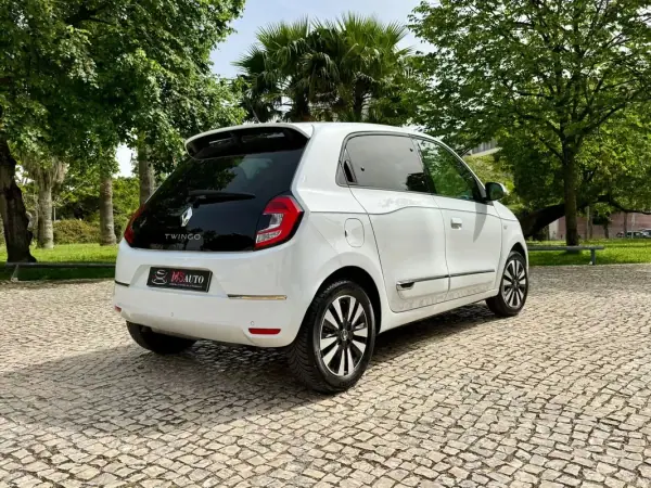 Renault Twingo 2021 - 9390 EUR, 158900 km - AUTO.MOTO.pt - 158900km - foto 4 de 33