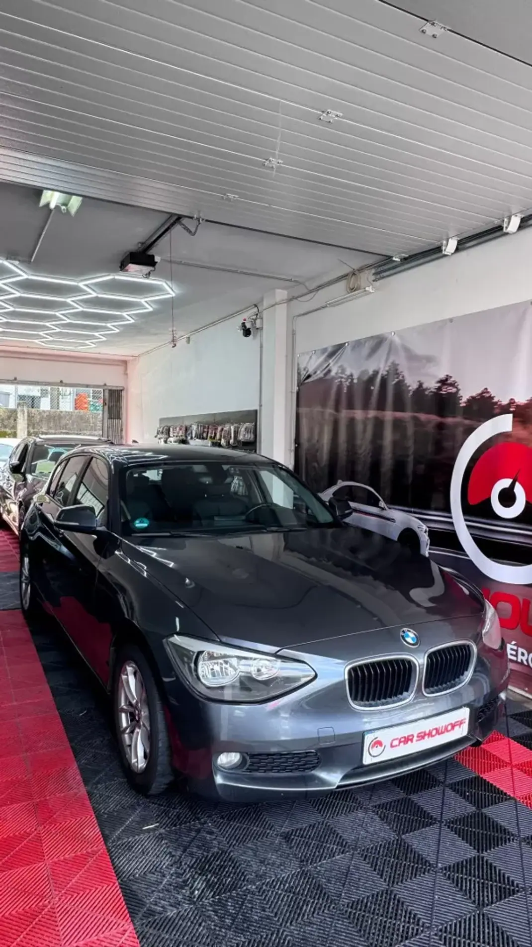 BMW 116 2013 - 10900 EUR, 150000 km - AUTO.MOTO.pt - 150000km - foto 2 de 11