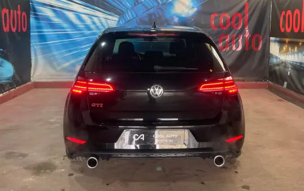Volkswagen Golf 2019 - 30500 EUR, 106000 km - AUTO.MOTO.pt - 106000km - foto 5 de 47