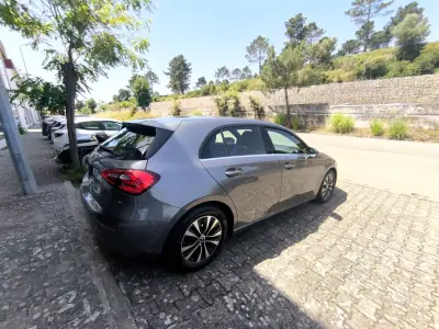 Mercedes-Benz A 180 2020 - 21450 EUR, 139000 km - AUTO.MOTO.pt - 139000km - foto 4 de 10