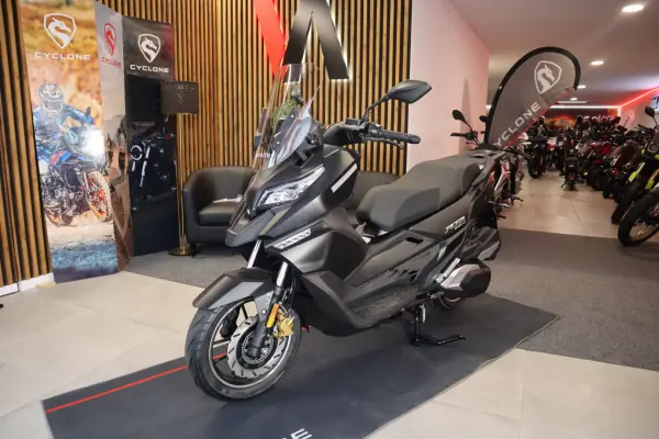 Cyclone RT2 300 2026 Petrol